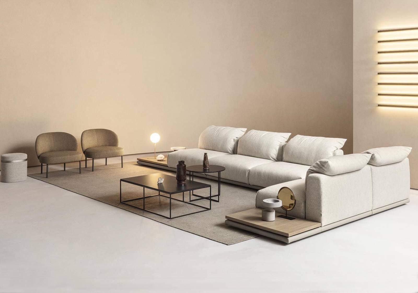 CANAPÉS MODERNES ET FAUTEUILS DE DESIGN