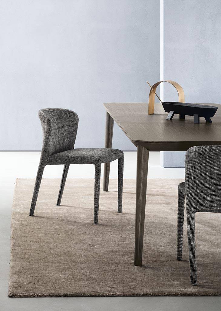 LA CHAISE QUI S'ADAPTE À TOUS LES ESPACES