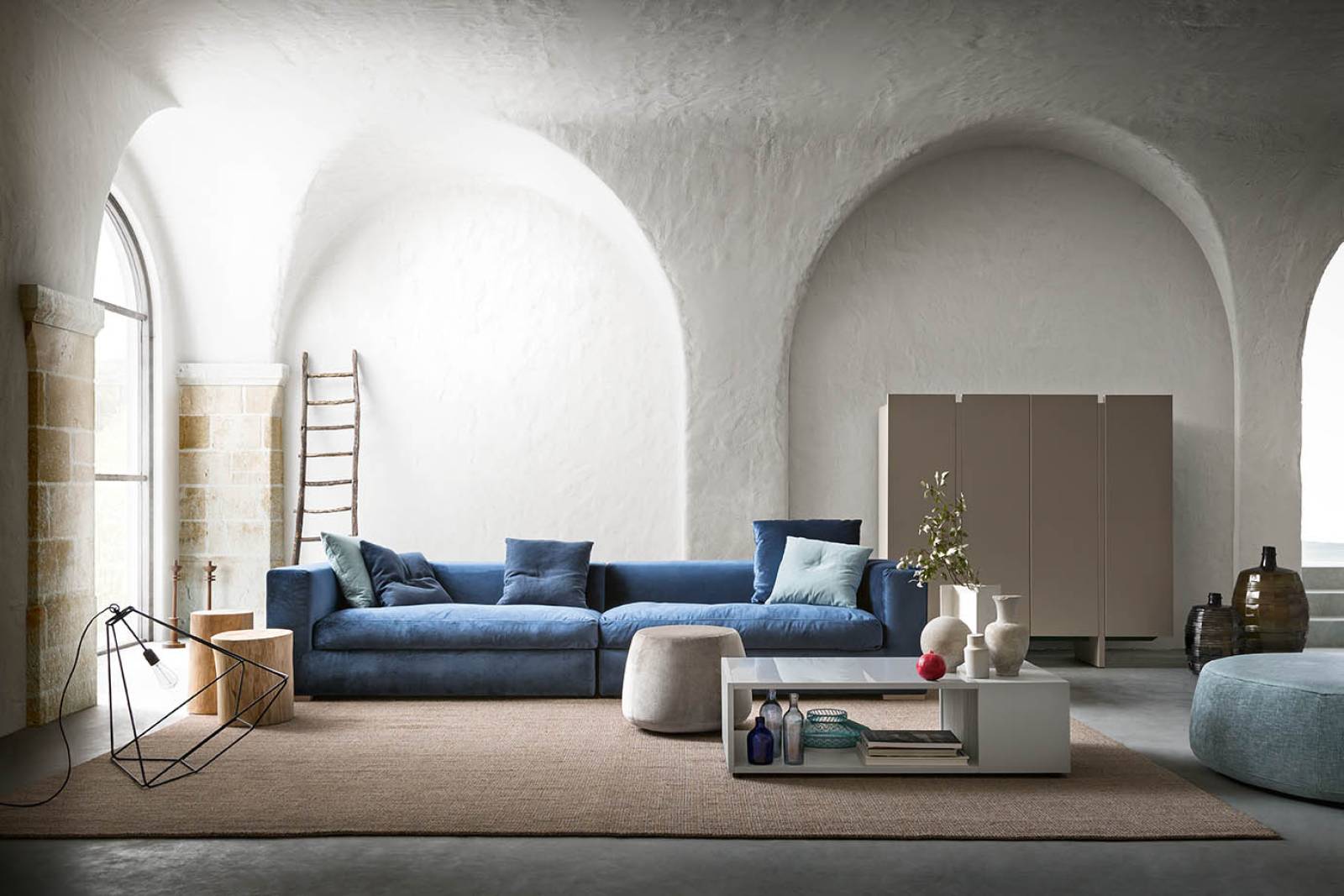 CANAPÉS MODERNES ET FAUTEUILS DE DESIGN