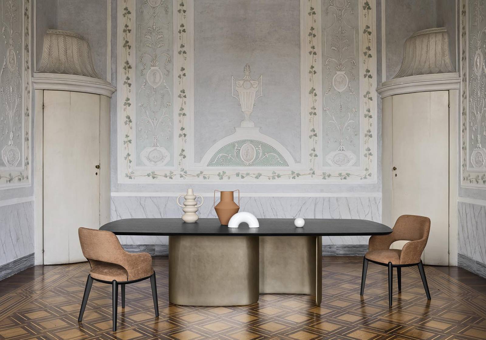 LA TABLE QUI RASSEMBLE