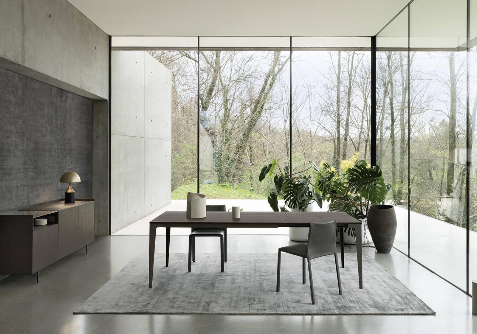 LA TABLE QUI RASSEMBLE