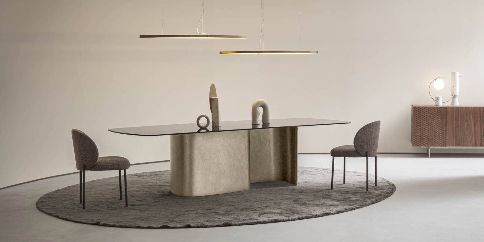 LA TABLE QUI RASSEMBLE